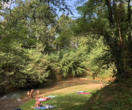 Une journée type en vacances naturistes