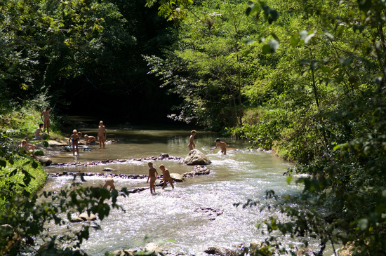 Séjour naturiste en famille